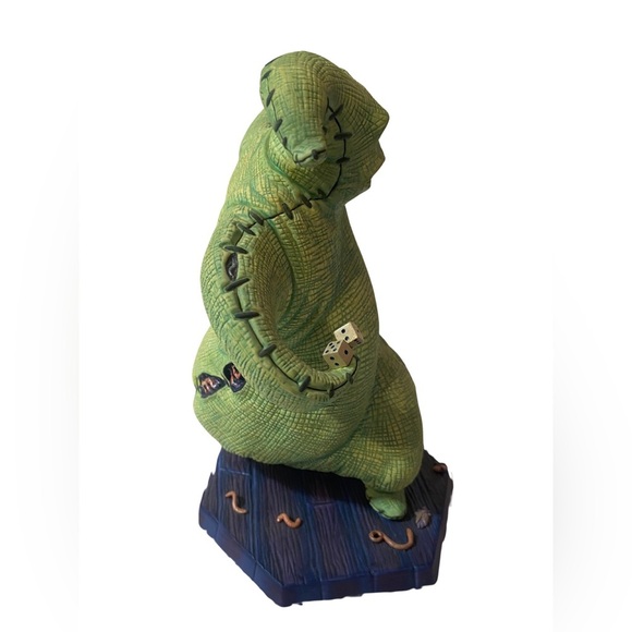 WDCC Disney Classics “I’m Mr. Oogie Boogie” Figurine – 10th Anniversary Edition - Picture 4 of 8